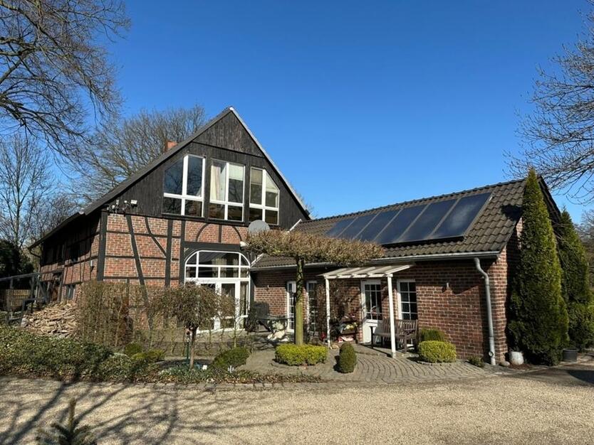 Familientraum in ruhiger Lage, trotzdem Zentral großes Grundstück zimmer