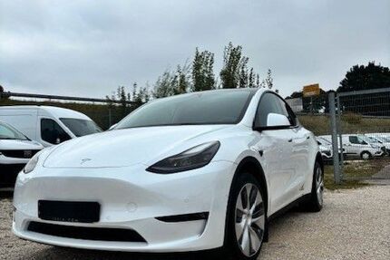 Tesla Model Y 14.000 km 33.999 € Aichach 86551