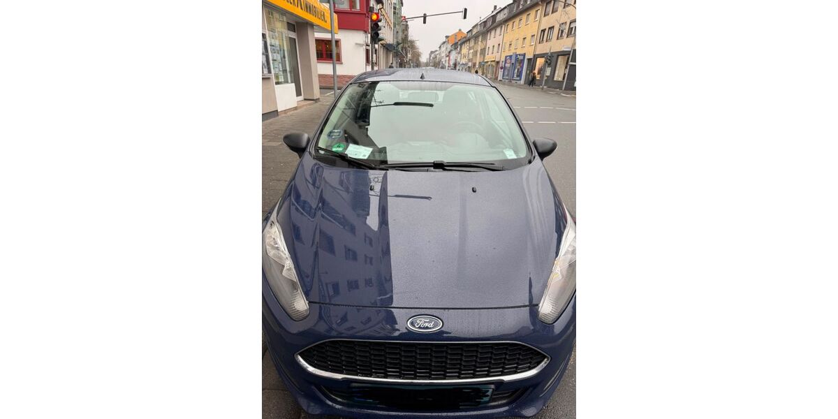 Ford Fiesta 191.500 km 2.400 &euro; Kelsterbach 65451