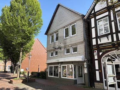 HISTORISCHES JUWEL IN INNENSTADTLAGE - Wohn- & Geschäftshaus Bad Münder am Deister | Angebot:26852478