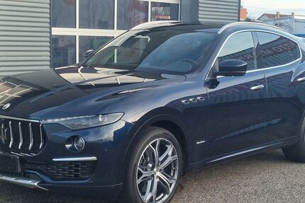 Maserati Levante 46.000 km 48.799 &euro; Landau 76829
