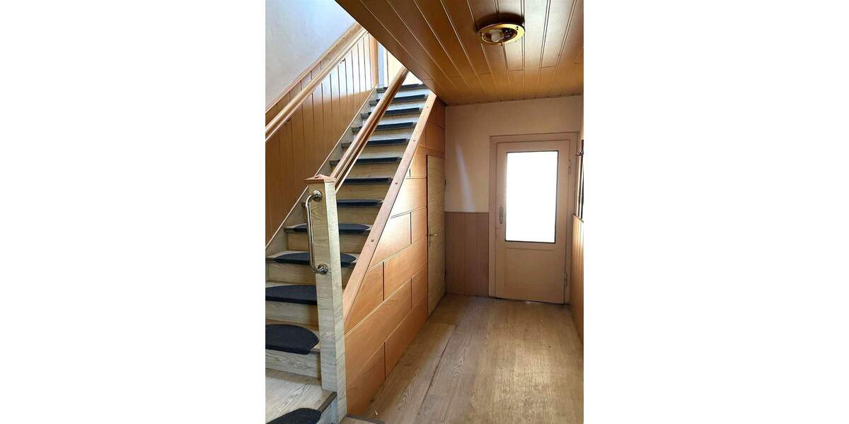 Doppelhaushälfte Gräfenhainichen - 5 Zimmer, 95 m&sup2;, 89.500&euro; | Angebot:25661439