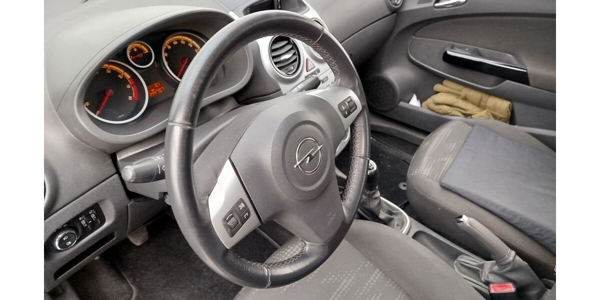 Opel Corsa 146.200 km 3.600 &euro; Allendorf 56370