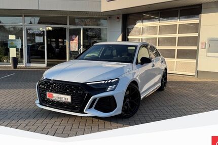 Audi RS3 5.700 km 57.990 &euro; Parchim 19370