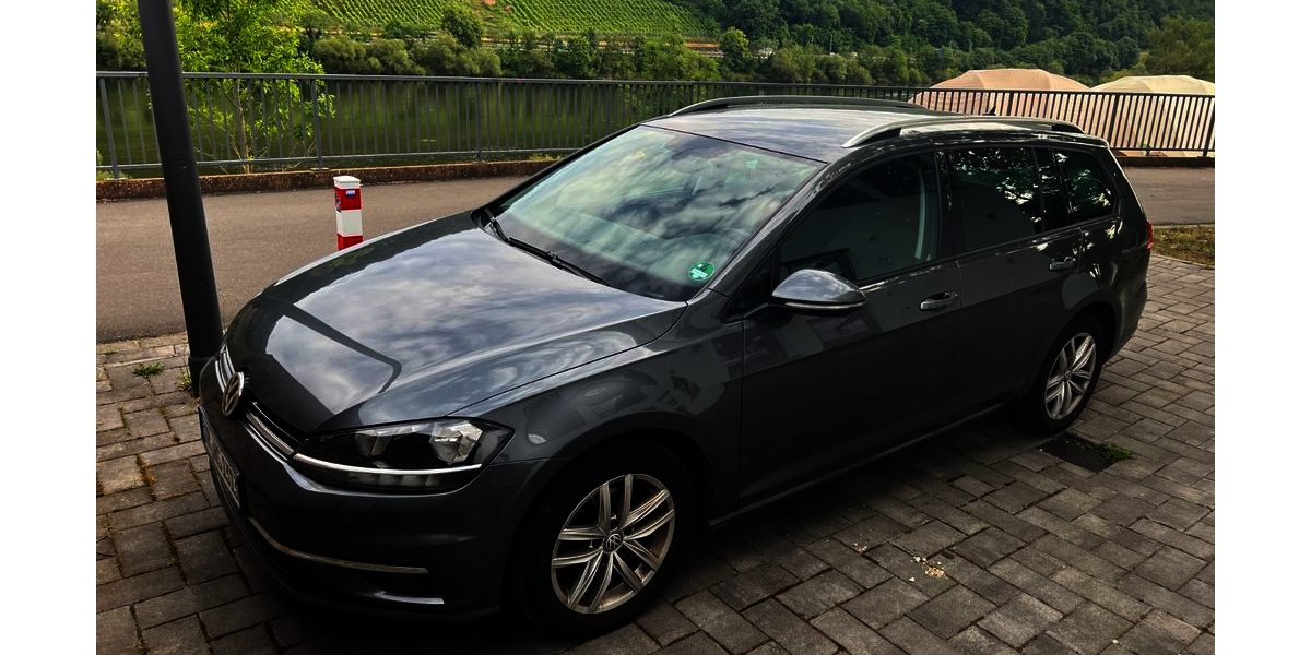 VW Golf 129.350 km 14.500 &euro; schleich 54340