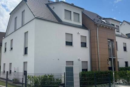 NEUBAU 2023! 3-Zimmer-Wohnung mit Gartenanteil in Fürth-Stadeln 3 zimmer