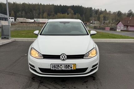 VW Golf 77.000 km 11.400 &euro; Wildflecken 97772