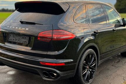 Porsche Cayenne 210.000 km 26.500 &euro; Vechelde 38159