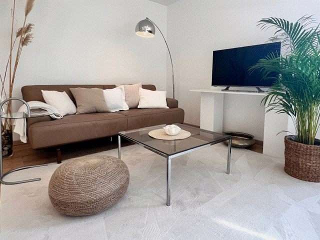 Wohnen auf Zeit in Rheinbreitbach 1.090 € 1 zimmer