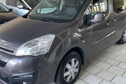 Citroen Berlingo 151.000 km 9.990 &euro; Detmold 32756