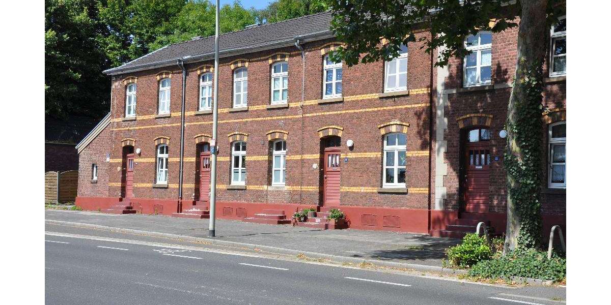 Einfamilienhaus Herzogenrath - 4 Zimmer, 96 m&sup2;, 819&euro; | Angebot:26458094