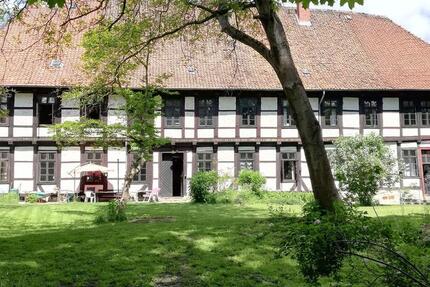 Wohnung Lehre - 4 Zimmer, 150 m&sup2;, 1.040&euro; | Angebot:26384892