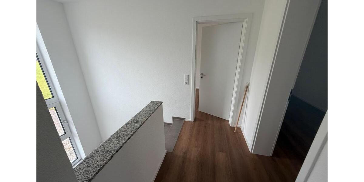 Doppelhaushälfte Dietenheim - 5.5 Zimmer, 160 m&sup2;, 1.830&euro; | Angebot:25294747