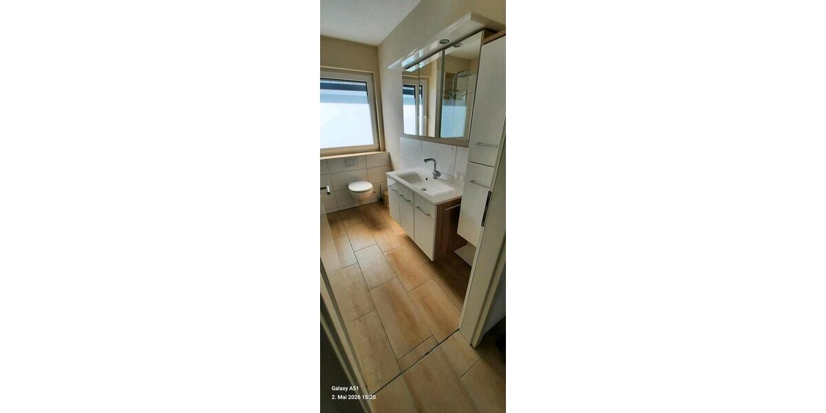 Etagenwohnung Korbach - 1 Zimmer, 90 m&sup2;, 1.100&euro; | Angebot:26413118
