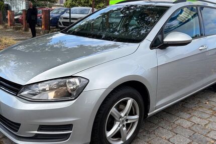VW Golf 263.000 km 5.299 &euro; berlin 12527