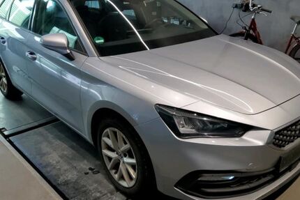 Seat Leon 145.027 km 10.950 &euro; Schöppenstedt 38170