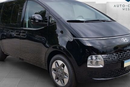 Hyundai STARIA 16.262 km 49.990 &euro; Markkleeberg 04416