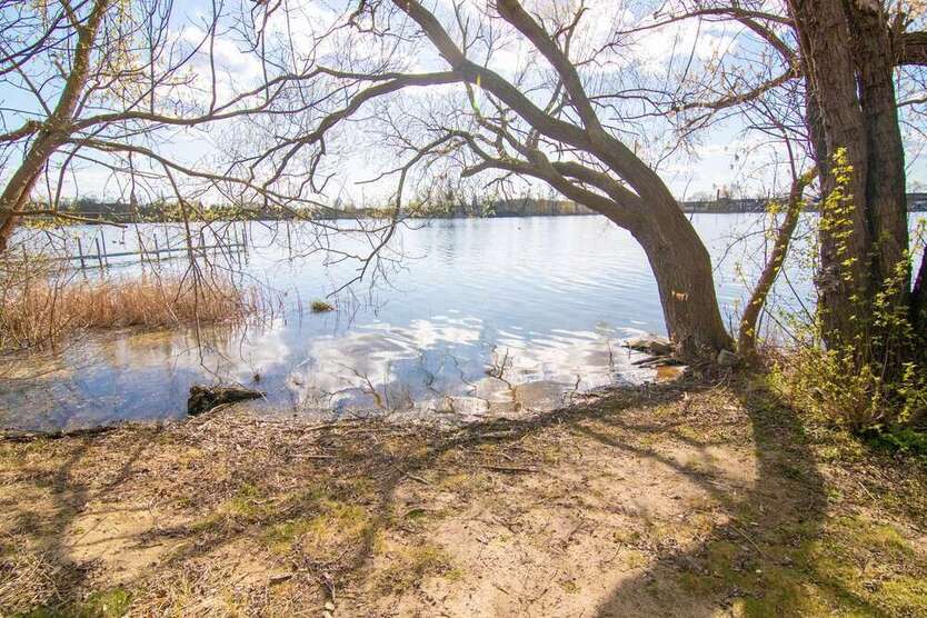 Haus zum Kaufen in Brandenburg an der Havel 379.000 € 70.59 m²
