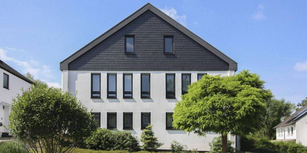 Einfamilienhaus Haan - 7 Zimmer, 303 m&sup2;, 889.000&euro; | Angebot:26834359