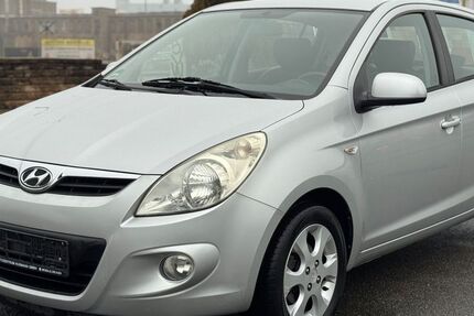 Hyundai i20 85.500 km 6.750 &euro; Mannheim 68199