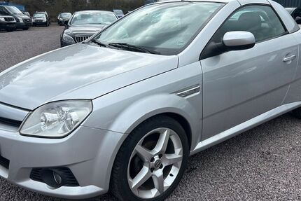 Opel Tigra 95.000 km 1.990 &euro; Saarlouis 66740
