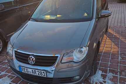 VW Touran 222.000 km 4.300 &euro; Kirchberg im Wald 94259