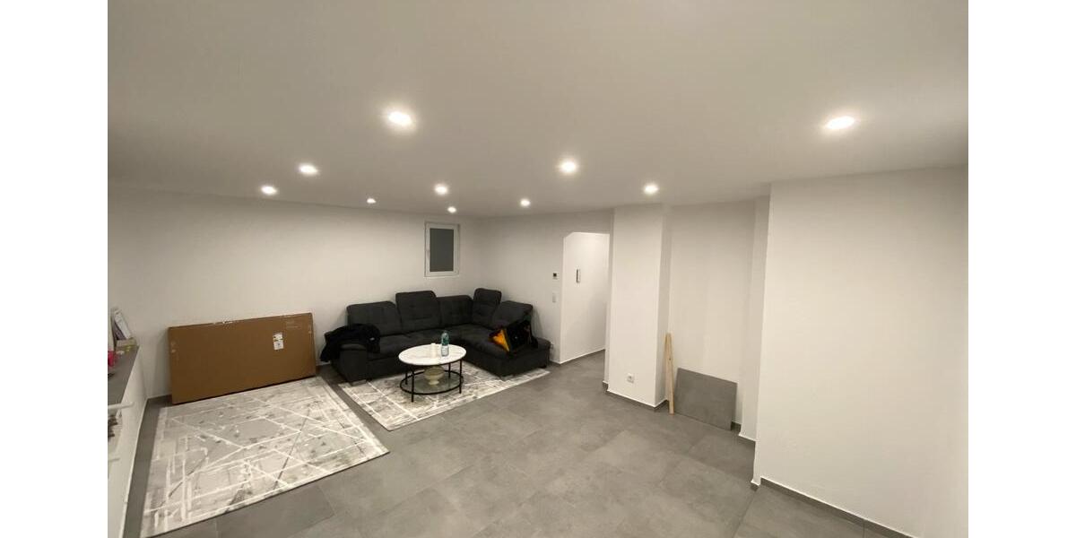 Erdgeschoßwohnung Schwetzingen - 2 Zimmer, 60 m&sup2;, 980&euro; | Angebot:24984086