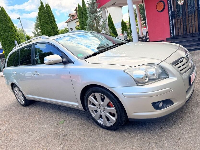 Avensis
