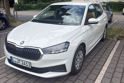 Skoda Fabia 54.000 km 13.100 &euro; Leipzig 04179