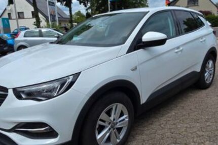 Opel Grandland (X) 37.900 km 14.900 &euro; Minden 32425