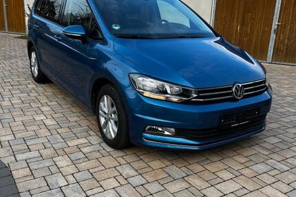 VW Touran 154.000 km 13.990 &euro; Schkopau 06258