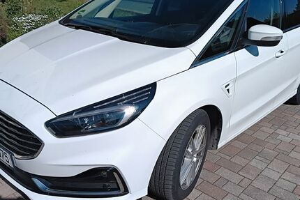 Ford S-Max 159.000 km 15.900 &euro; Warburg 34414