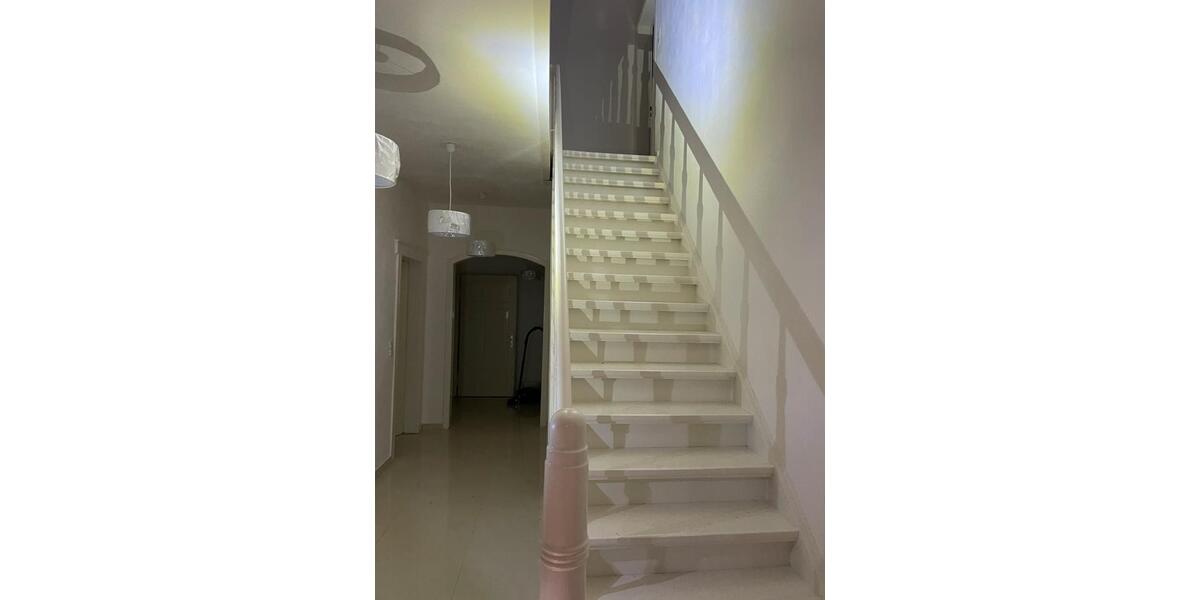 Mehrfamilienhaus, Wohnhaus Alfeld (Leine) - 6 Zimmer, 220 m&sup2;, 1.450&euro; | Angebot:23731670