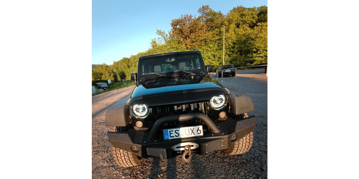 Jeep Wrangler 93.600 km 24.500 &euro; Neuffen 72639