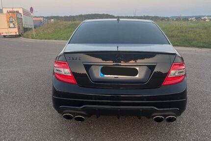 Mercedes-Benz C 250 121.251 km 13.200 € Backnang 71522