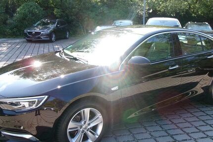 Opel Insignia 100.311 km 13.900 &euro; Berlin 13407