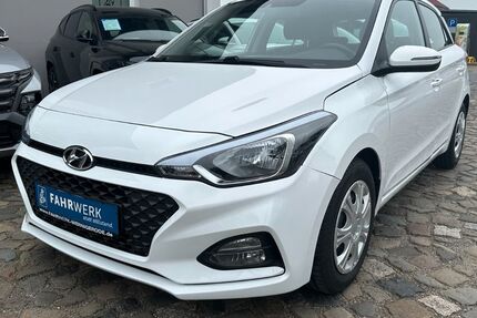 Hyundai i20 72.735 km 11.400 &euro; Wernigerode 38855