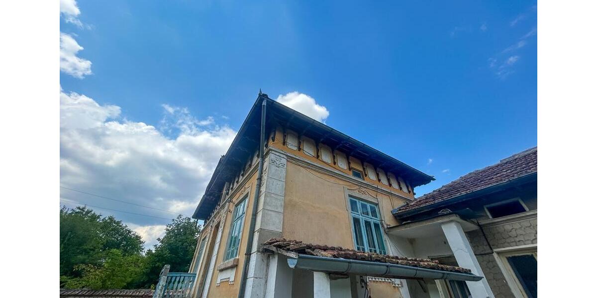 Etagenwohnung Karlsruhe Innenstadt-Ost - 5 Zimmer, 103 m&sup2;, 48.800&euro; | Angebot:24374681