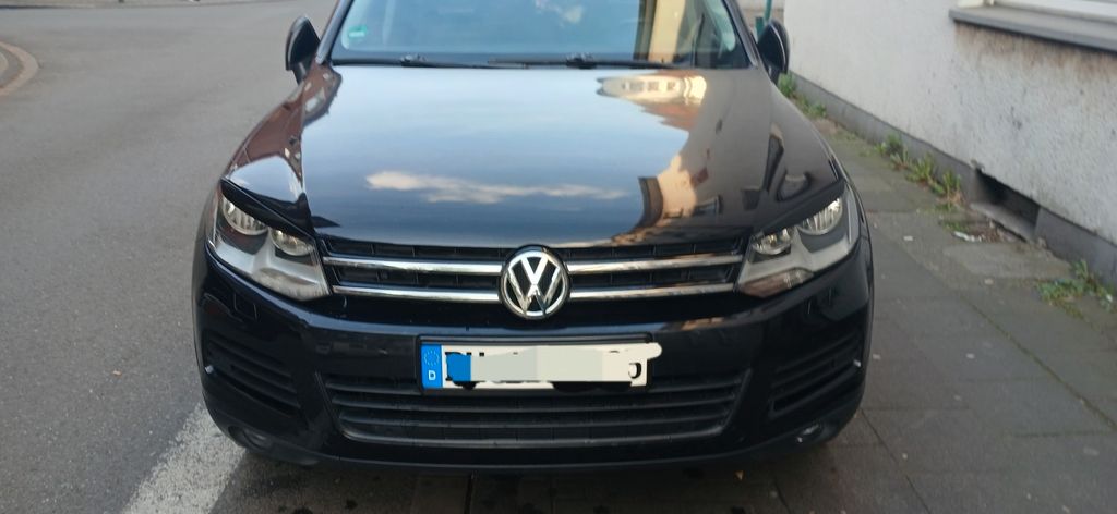 VW Touareg 193.000 km 13.500 &euro; Duisburg 47169