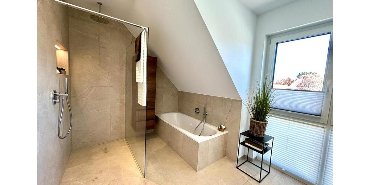 Doppelhaushälfte Apen - 4 Zimmer, 150 m&sup2;, 439.000&euro; | Angebot:26785606