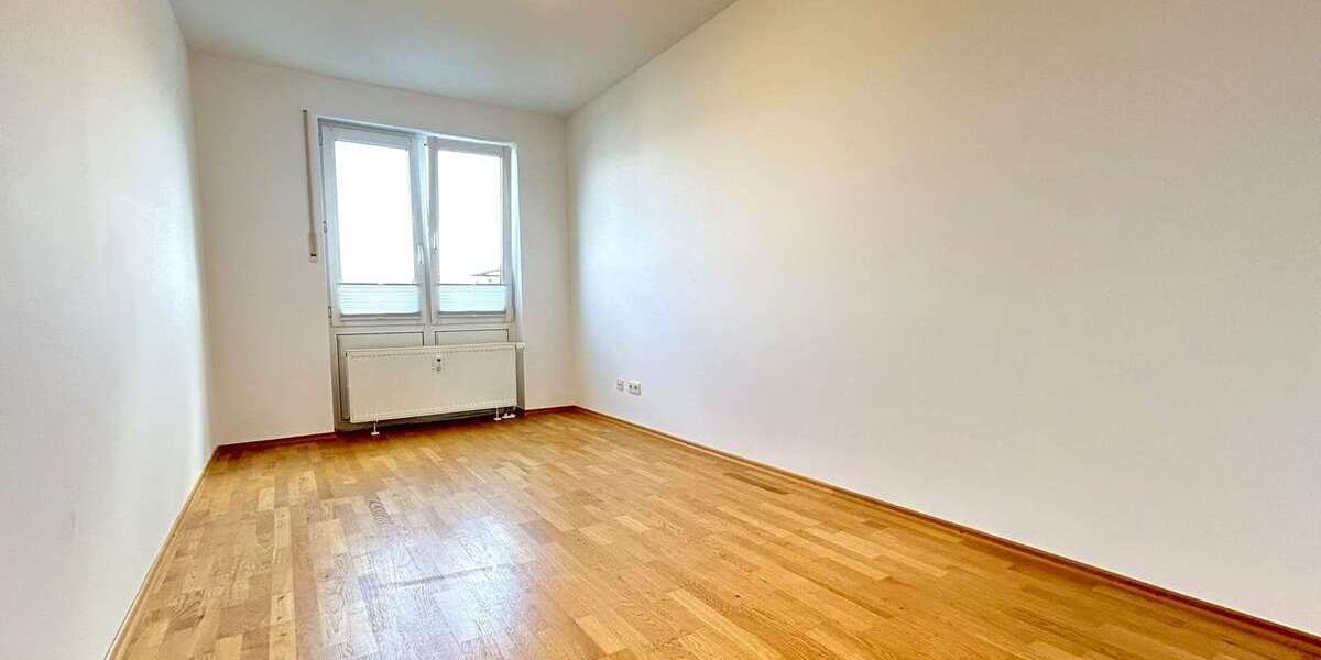 Freie Dachterrassen-Traum-Wohnung in Bogenhausen (Erbpacht) - Dachgeschoßwohnung München Bogenhausen | Angebot:27122731