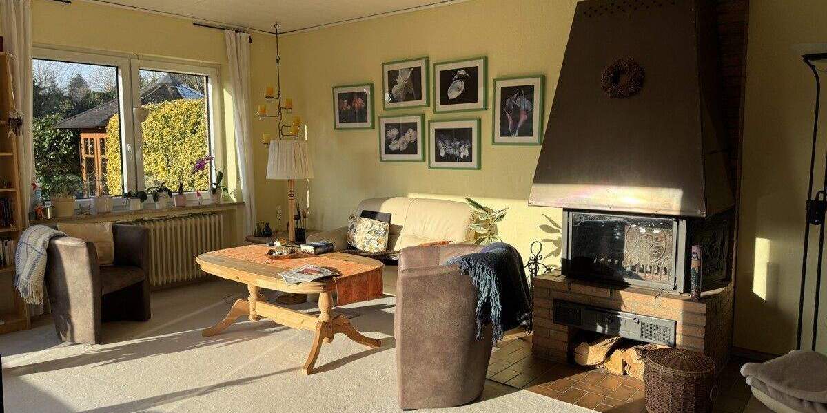 Einfamilienhaus Varel - 9 Zimmer, 185 m&sup2;, 375.000&euro; | Angebot:25399278