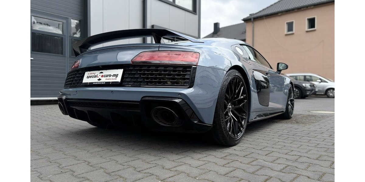 Audi R8 / 5.2 FSI quattro / 570PS / V10 FSI 110.000 km 99.900 &euro; Mönchengladbach 41066
