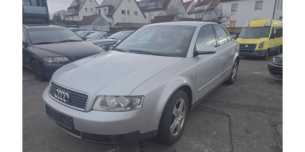 Audi A4 430.000 km 1.699 &euro; Friedrichshafen 88046