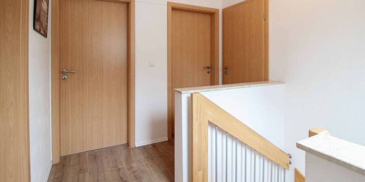 Einfamilienhaus Röbel/Müritz Röbel - 5 Zimmer, 108 m&sup2;, 239.000&euro; | Angebot:26275623