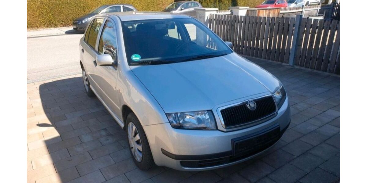 Skoda Fabia 164.000 km 1.450 &euro; München 81248
