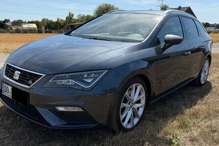 Seat Leon 74.955 km 17.490 &euro; Dortmund 44319