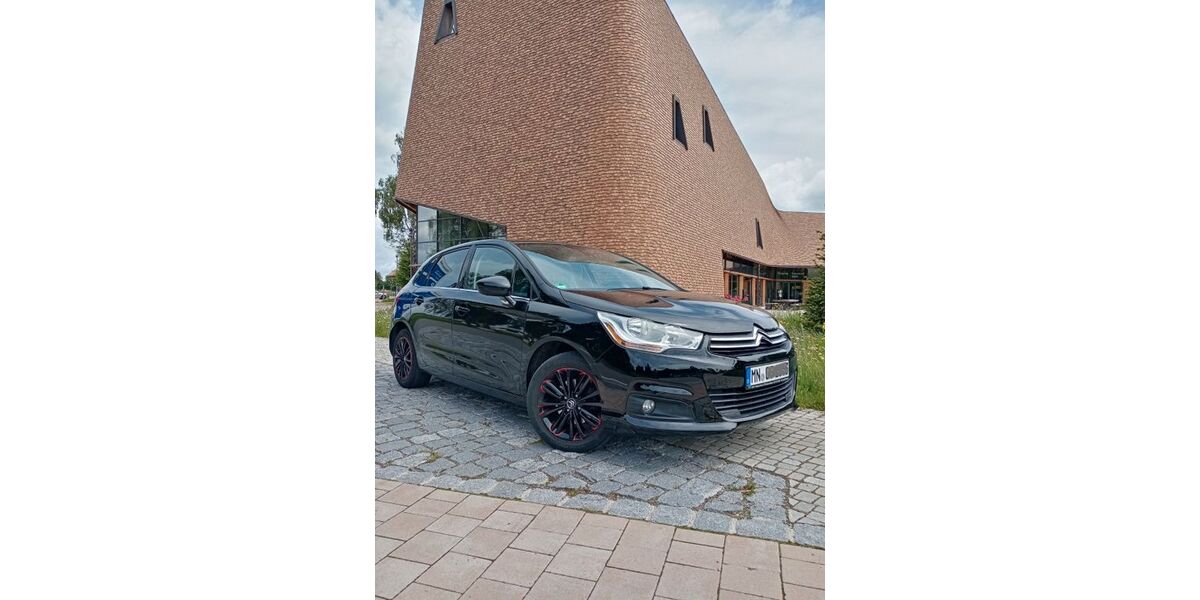 Citroen C4 215.000 km 3.499 &euro; Legau 87764