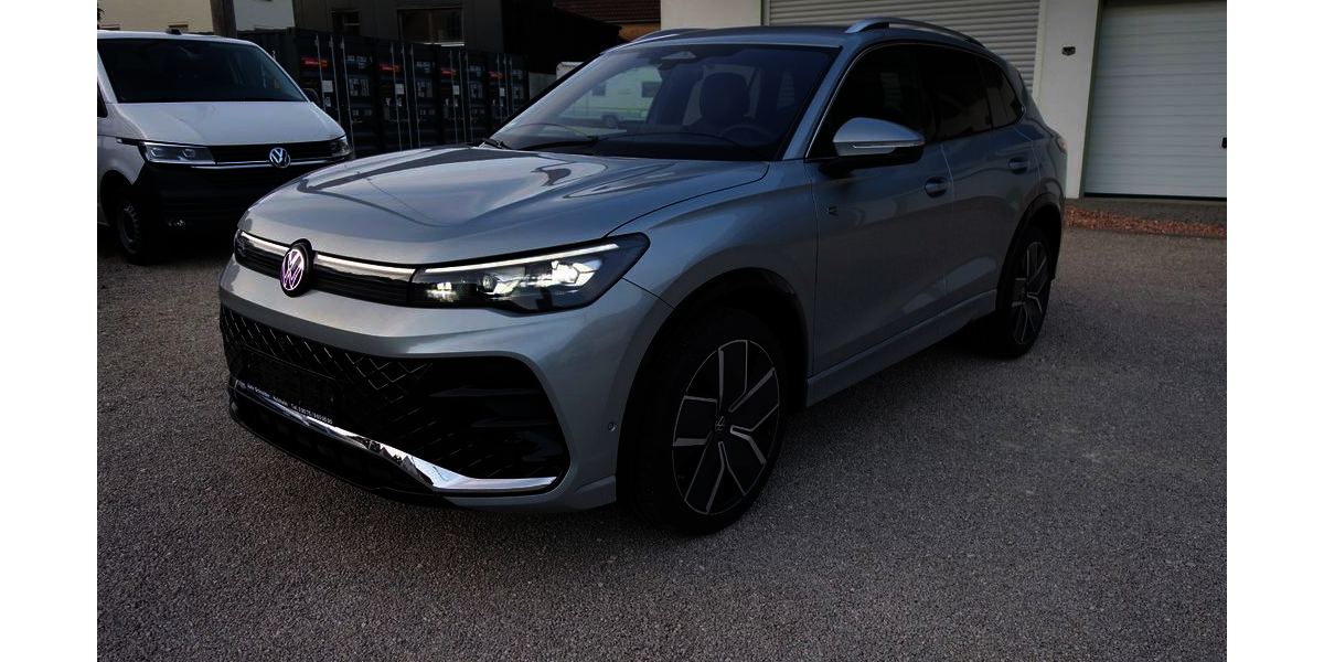 VW Tiguan 7.464 km 46.299 &euro; Holzheim OT Ellerbach 89438