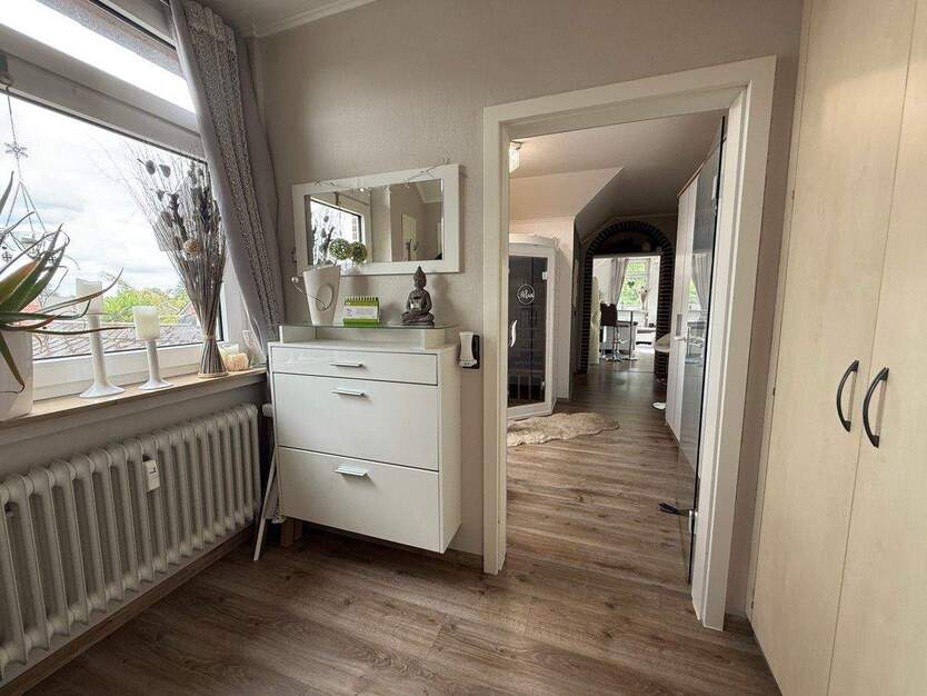 Einfach WOW- Ihre Ruheoase über den Dächern von Bad Zwischenahn mit Sauna und 2 großen Dachterrassen 3 zimmer